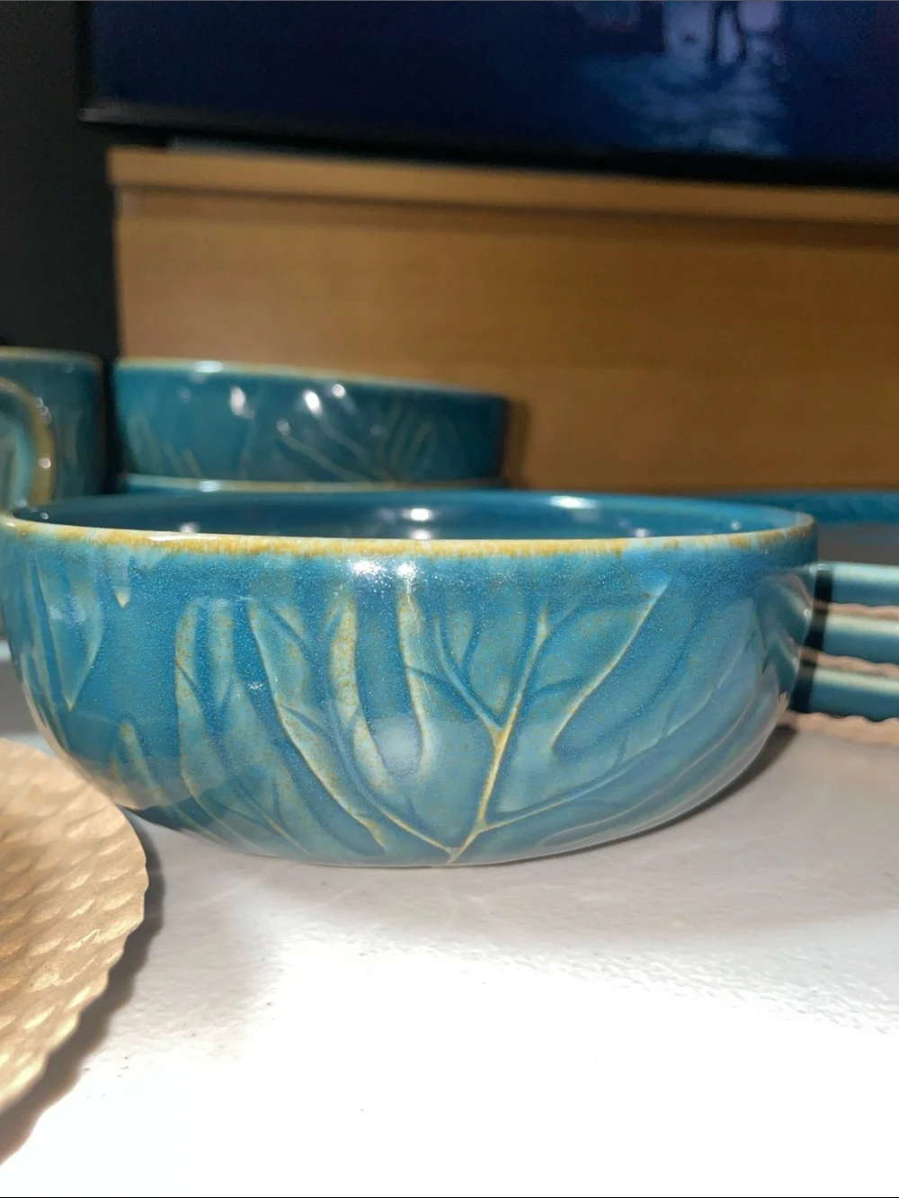 Corona Teal Embossed Leaf Tropical Dinnerware Set